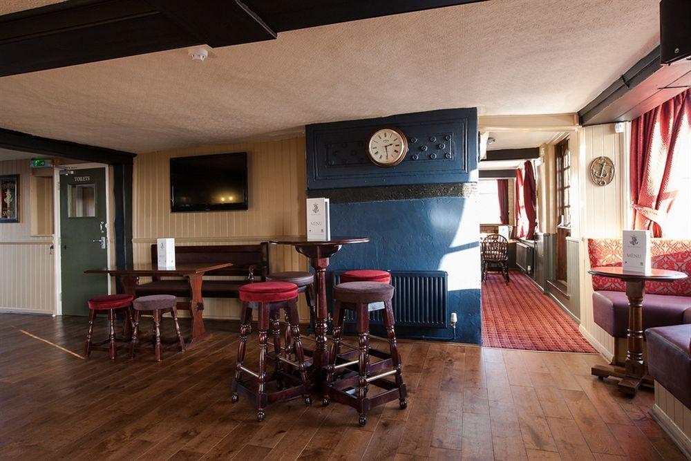 Anchor Hotel Burnham-on-Crouch Екстериор снимка